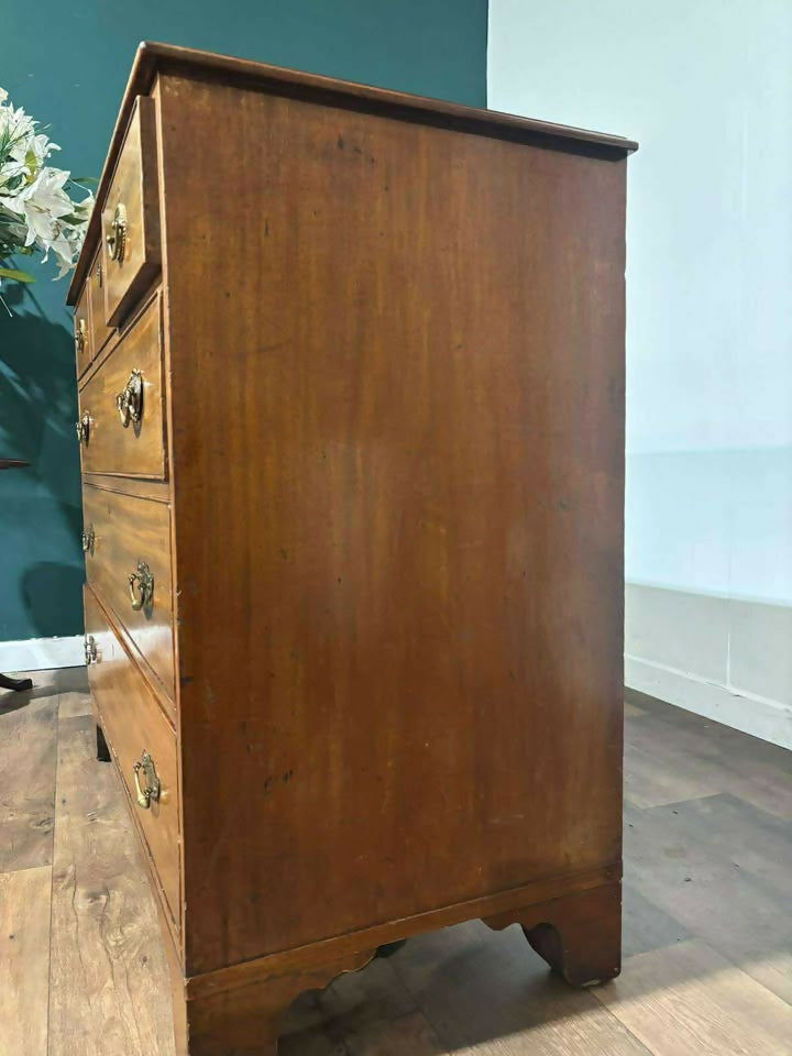 Victorian Mahogany Chest Of Drawerss