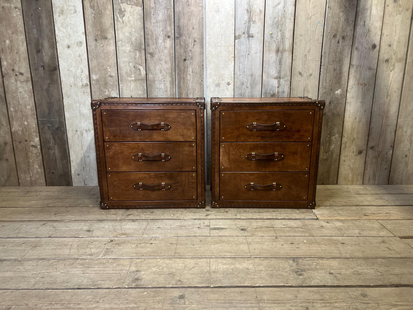 Luxury bedside bridle leather nightstands hand dyed