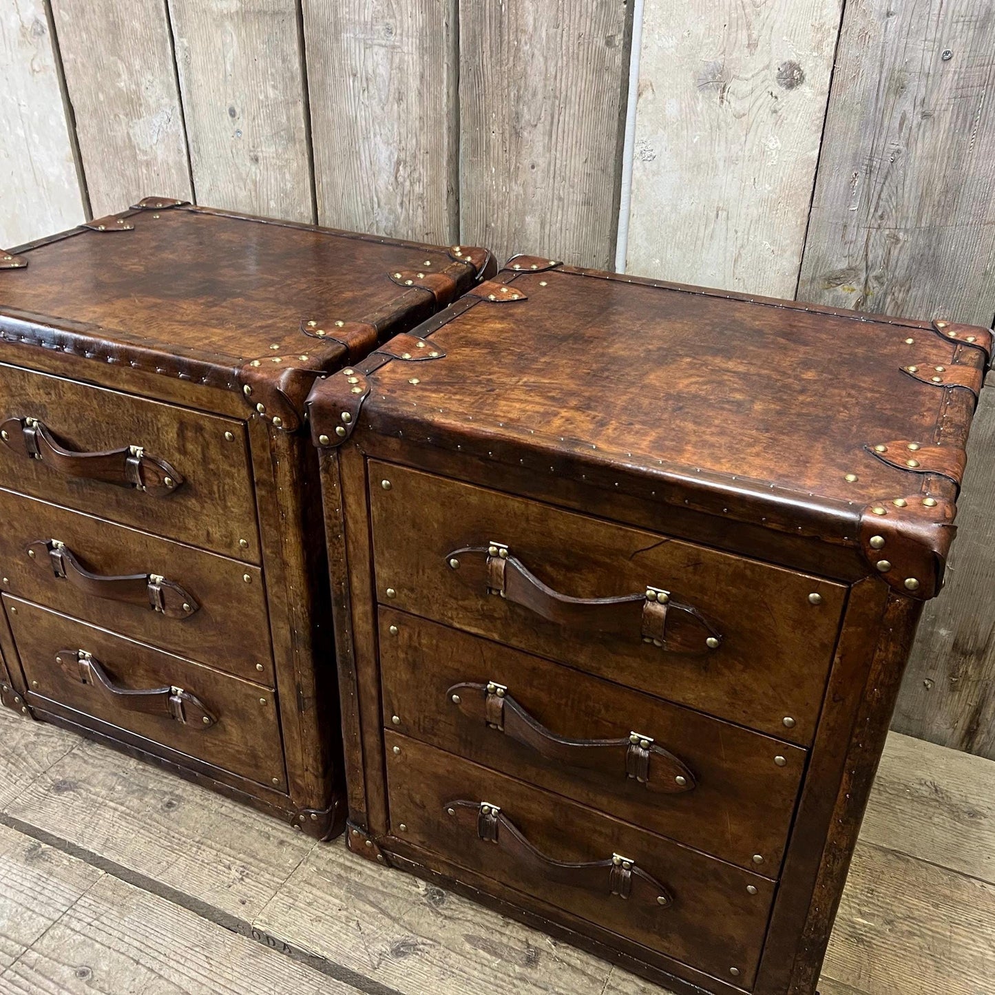 Luxury bedside bridle leather nightstands hand dyed