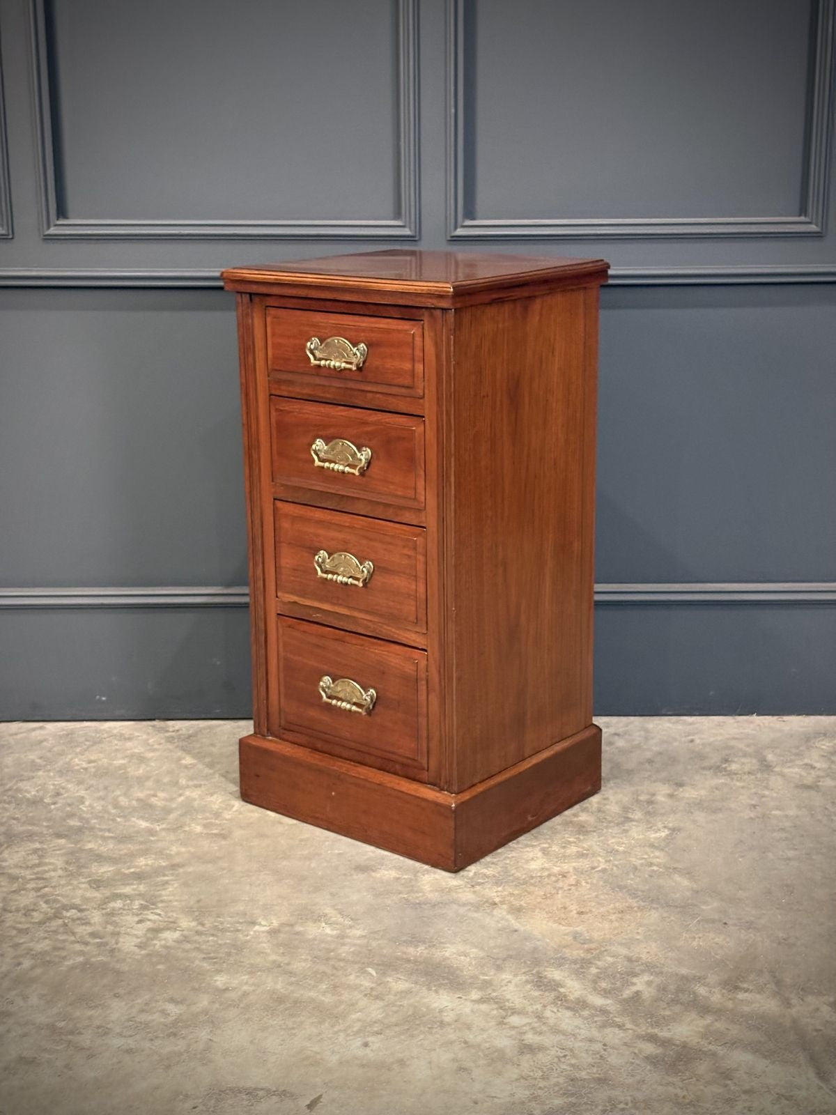 Pair Of Victorian Vintage Walnut Bedside Chests