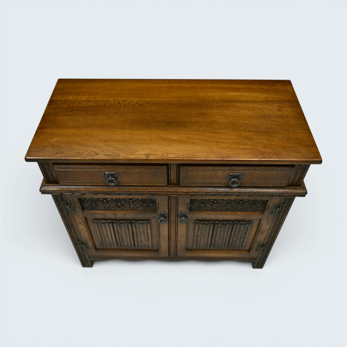 Old Charm Small Sideboard Linenfold Doors Model 1631 Light Oak FREE UK Delivery*