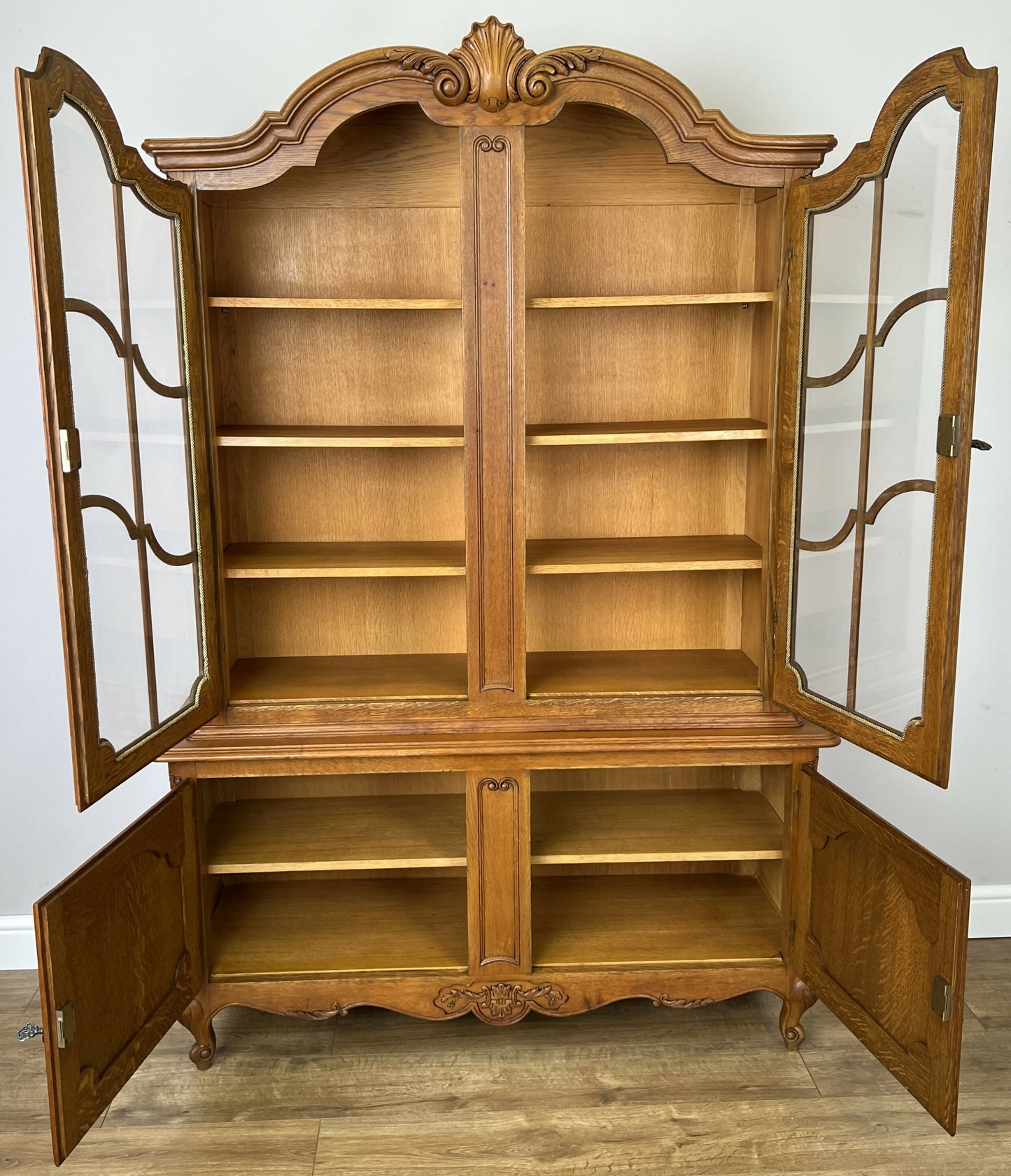 Bookcase Vintage French Louis XVI Oak Display Cabinet Carved Sideboard LOT 6283