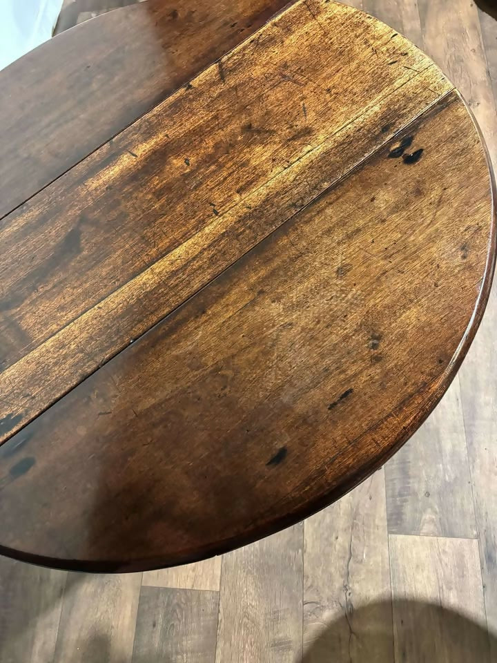 Antique Walnut Drop Leaf Tablemm