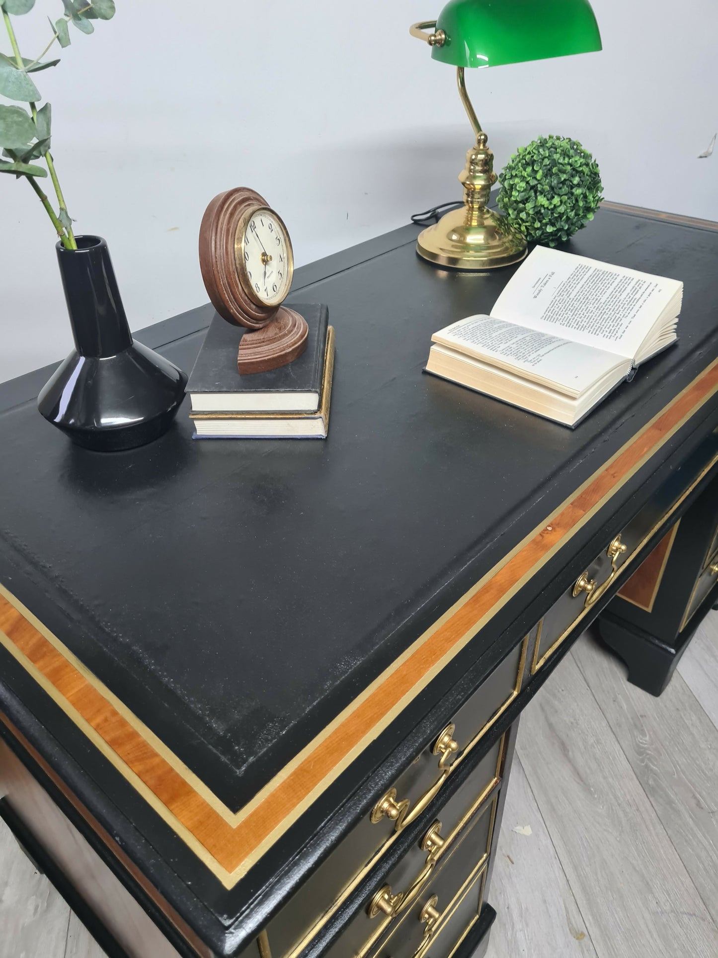 Black and gold captains chest