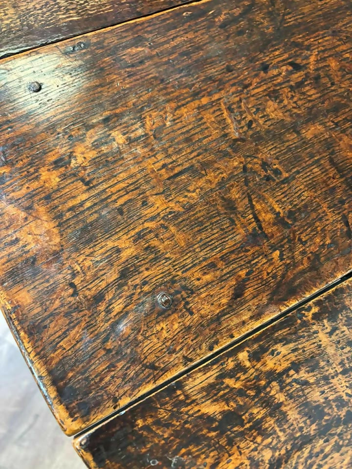 Early Georgian Oak Drop Leaf Gateleg Tablem