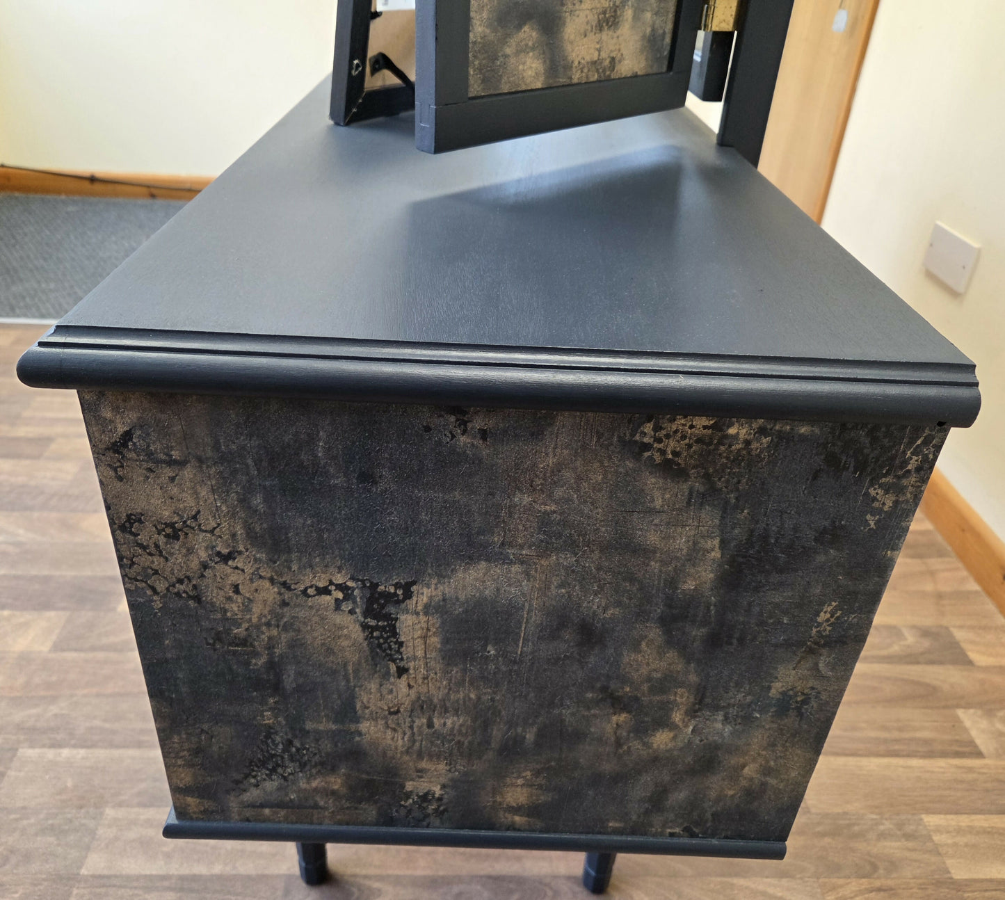 MEREDEW Triple Mirrored Dressing Table/Desk