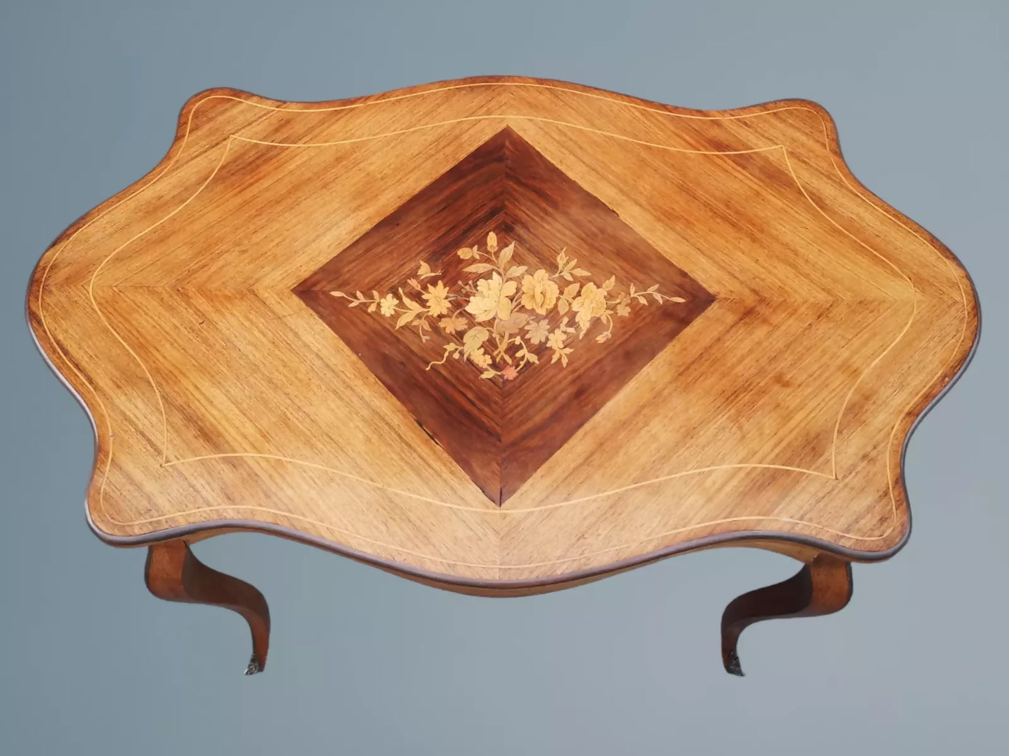 19th Century Victorian Rosewood and Marquetry Centre Table
