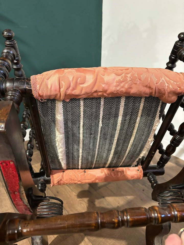 Victorian Upholstered American Style Rocking Chair8