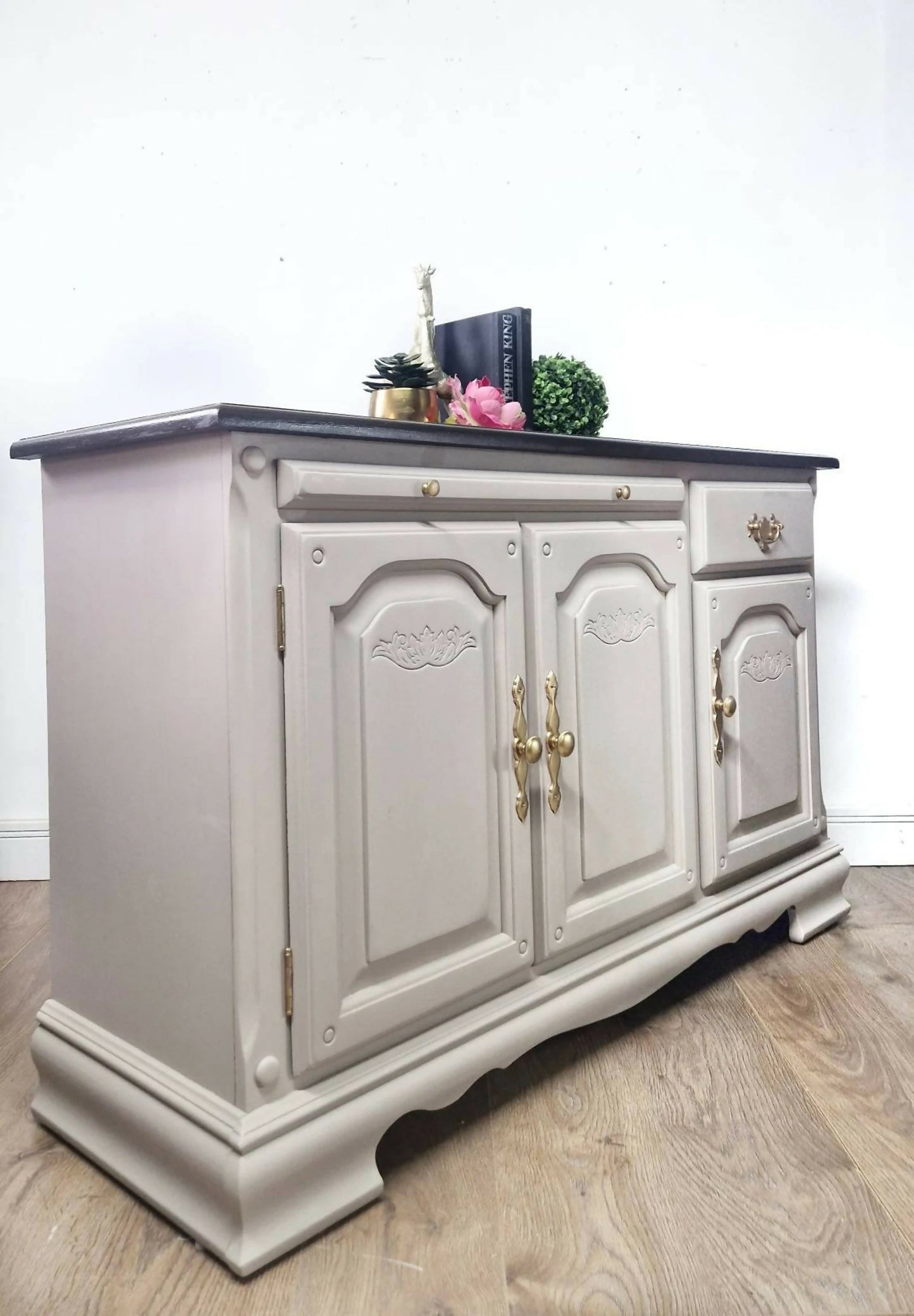 vintage sideboard, buffet,media unit, drinks cabinet, beige,taupe,vintage, kitchen cupboard,cupboard,cabinet