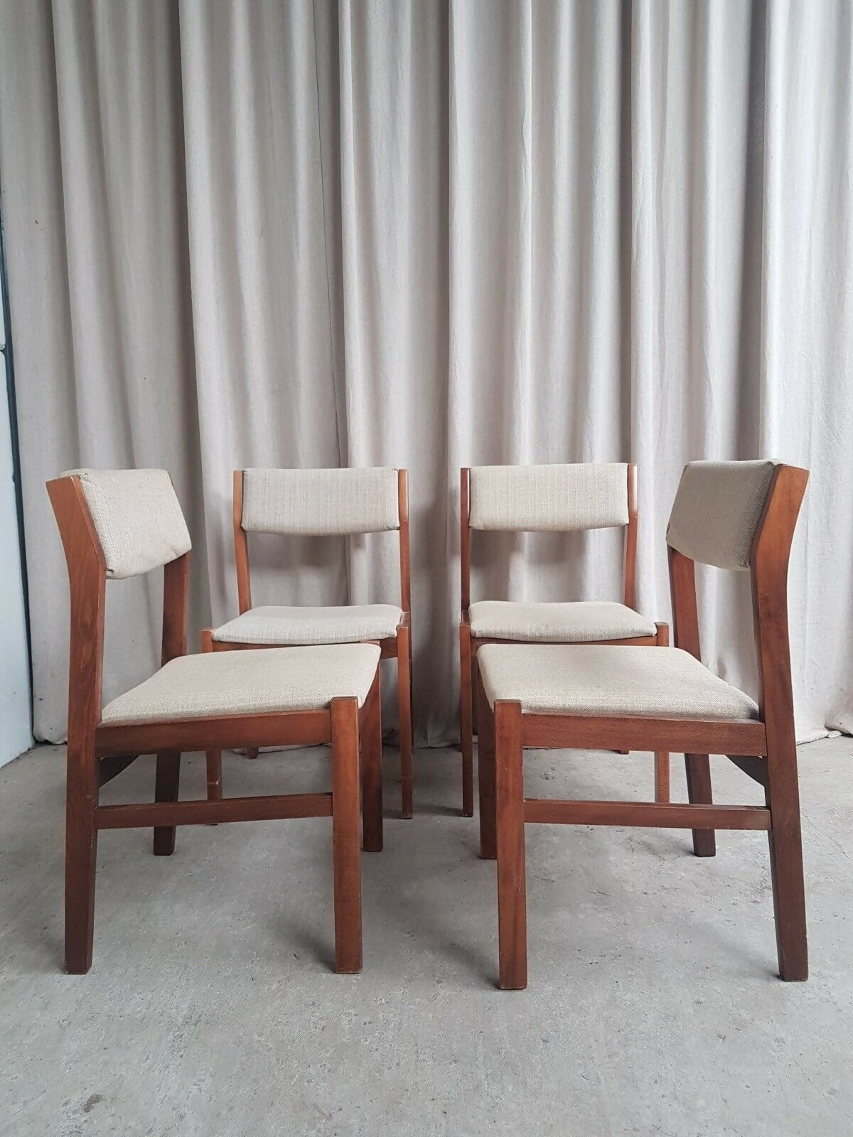 Vintage Mid Century Set Of 4 Dining Chairs Danish Scandi Retro R742