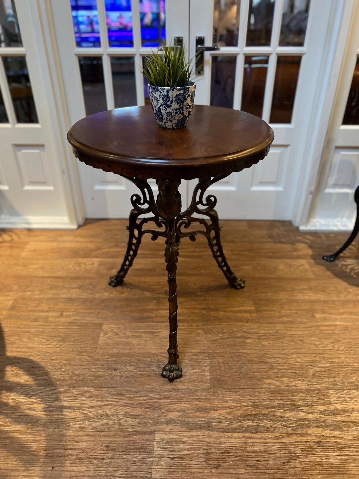 Rare Occasional Table Cast Iron featuring Queen Victoria with a Hardwood Top