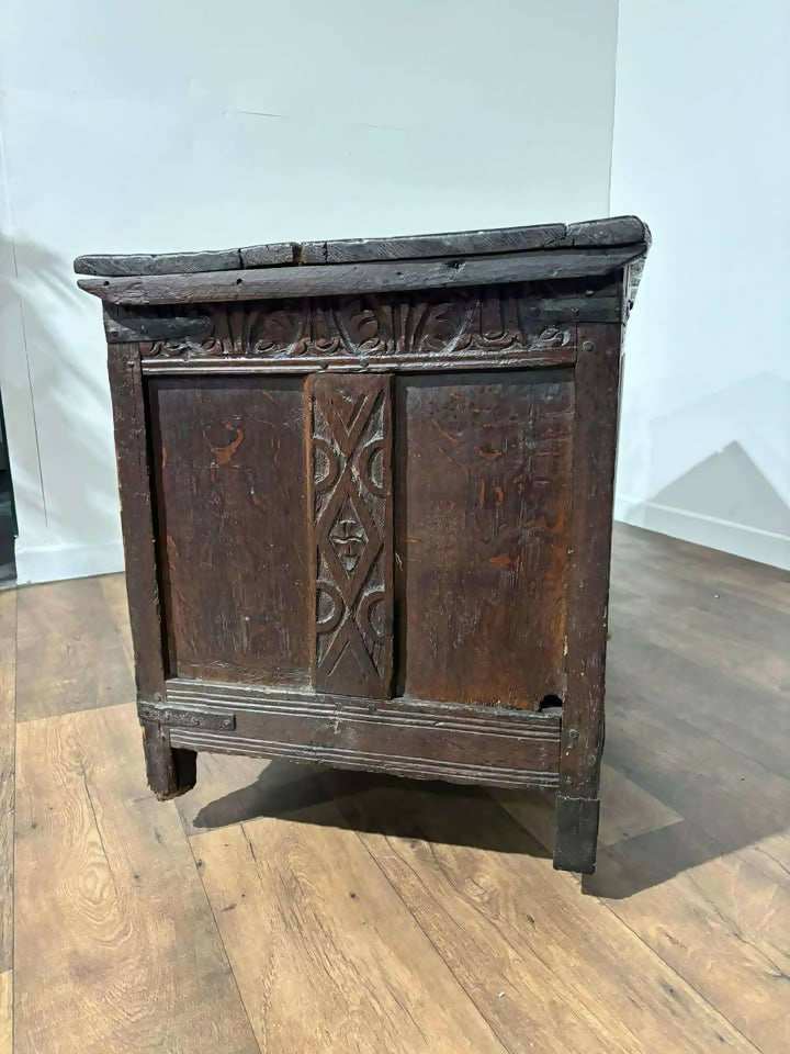 18th Century Georgian Blanket Box