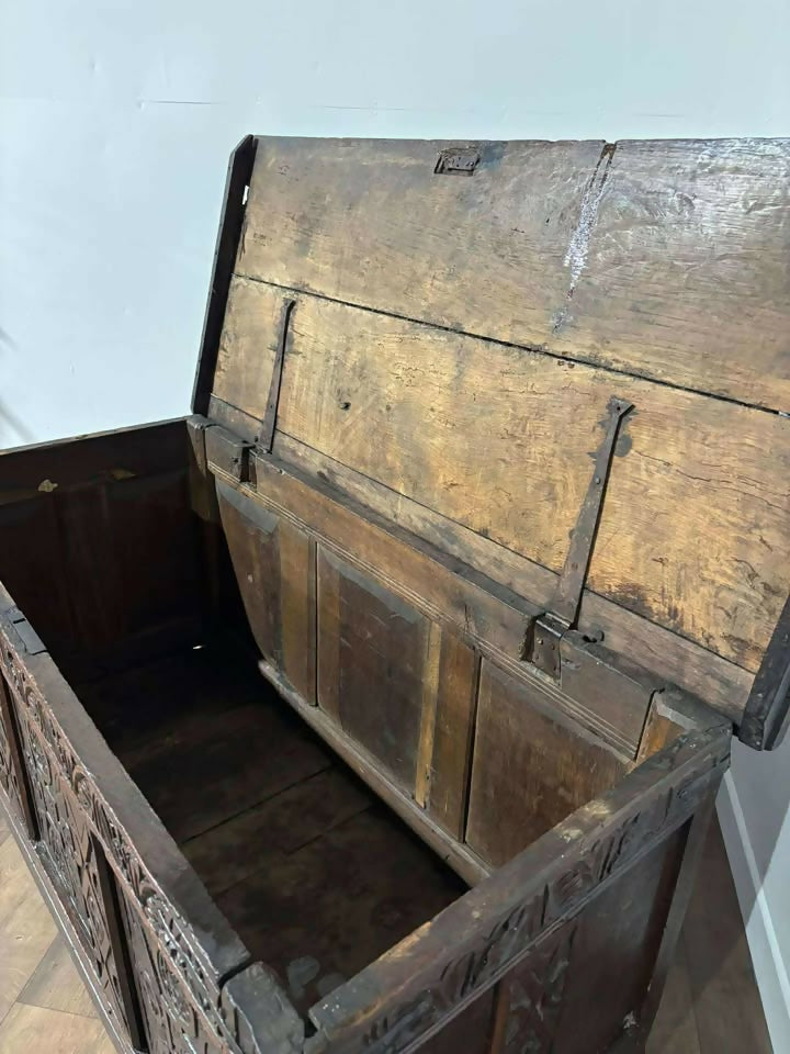 18th Century Georgian Blanket Box