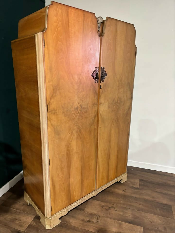 Art Deco Ladies Walnut Double Wardrobe7