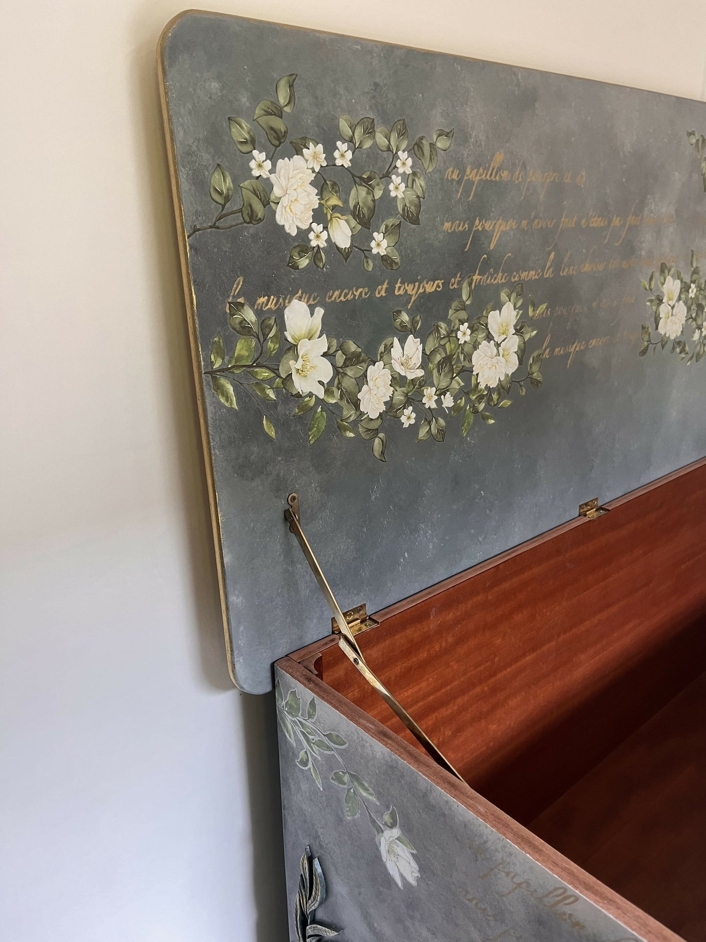 Vintage Stag Blanket Box