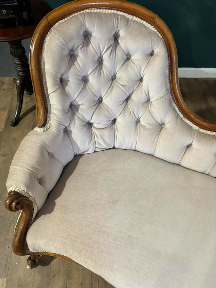 Victorian Mahogany Chaise Longuem