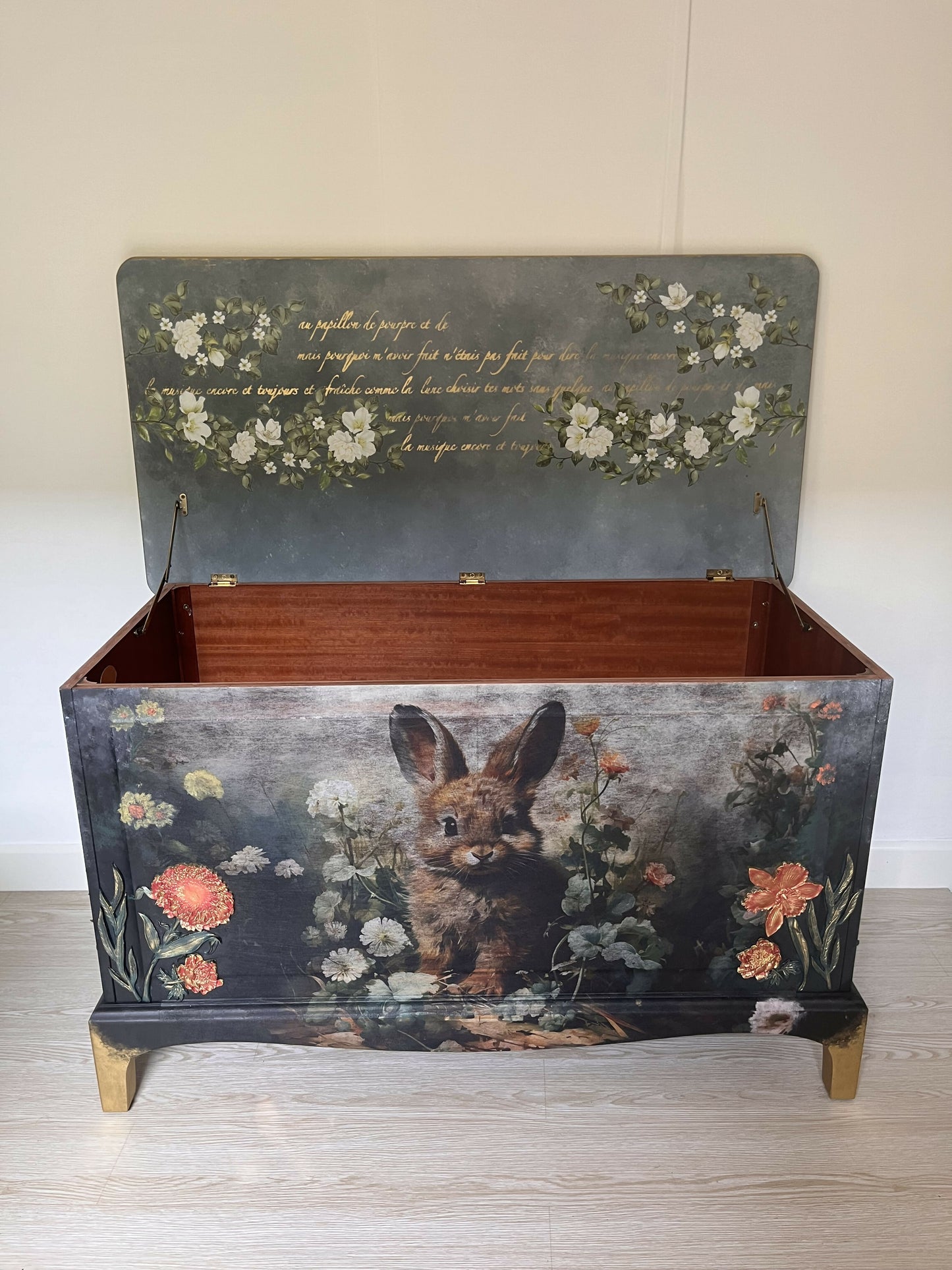 Now sold Vintage Stag Blanket Box