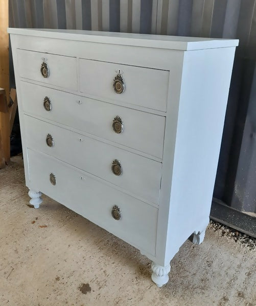 large_large-antique-chest-of-drawers-sku45257663_0 (1)