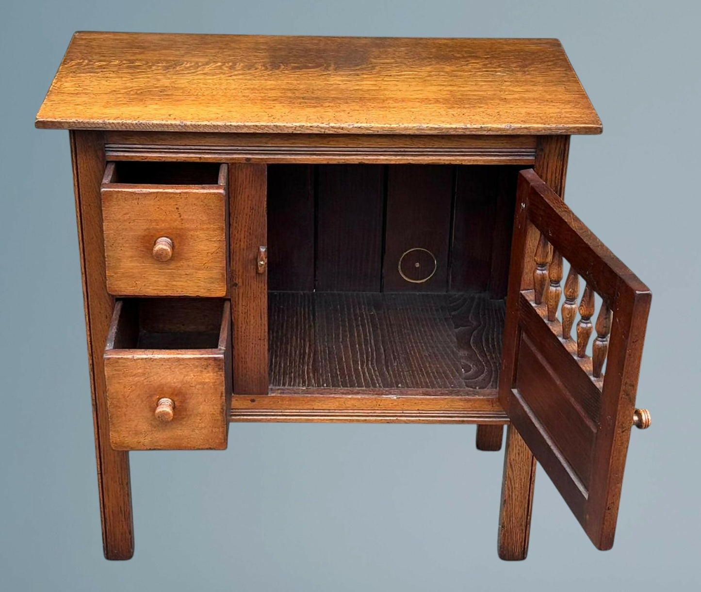 Oak Miniature Credence / Cupboard Titchmarsh & Goodwin RL19449