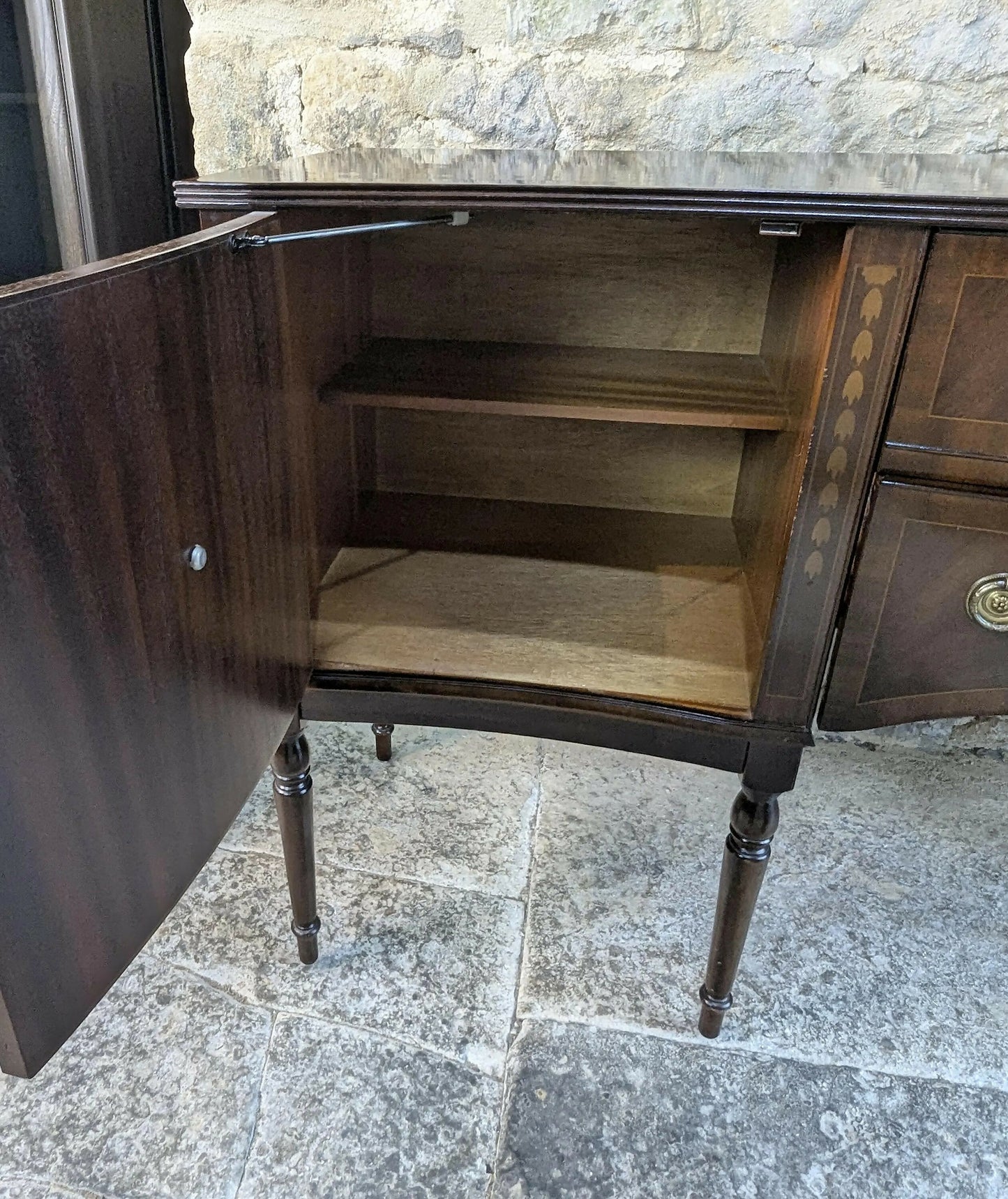 Regency Style Mahogany Sideboard with Drawers - Serpentine