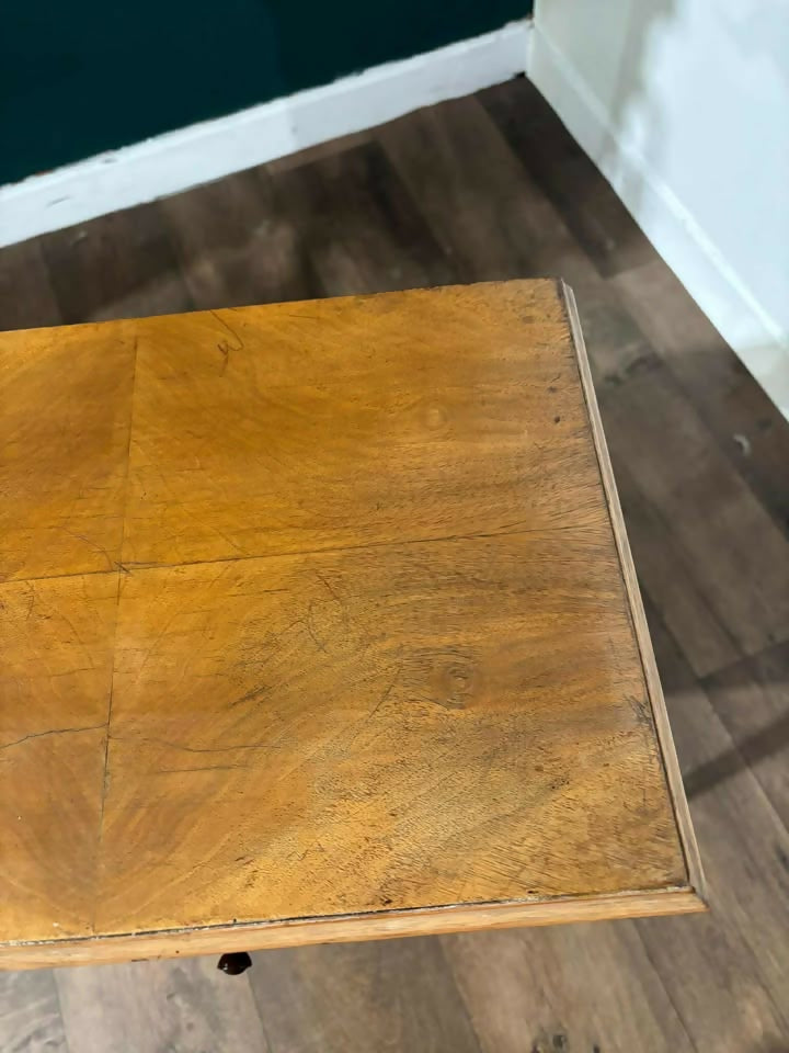 Vintage Walnut Sewing Box on Cabriole Supportsb