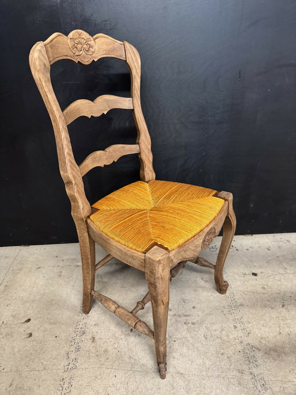 Set 8 French Farmhouse Chairs