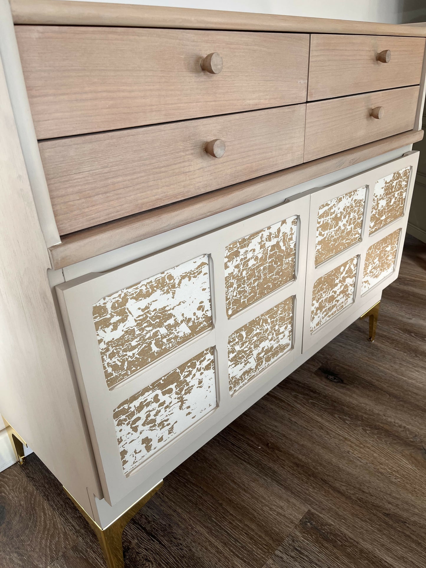 Nathan Squares Glamorous Gold Drinks Cabinet