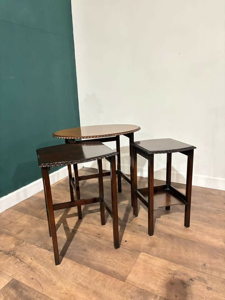 Mid Century Mahogany Nest Of Tables99