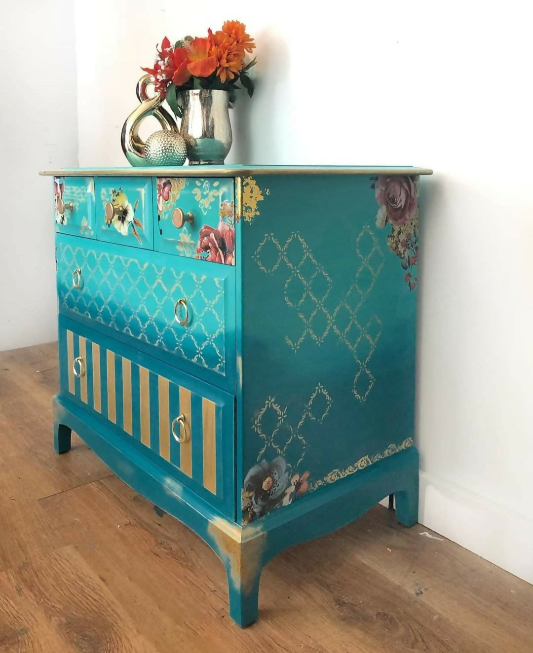 Blue stag minstrel chest of drawers