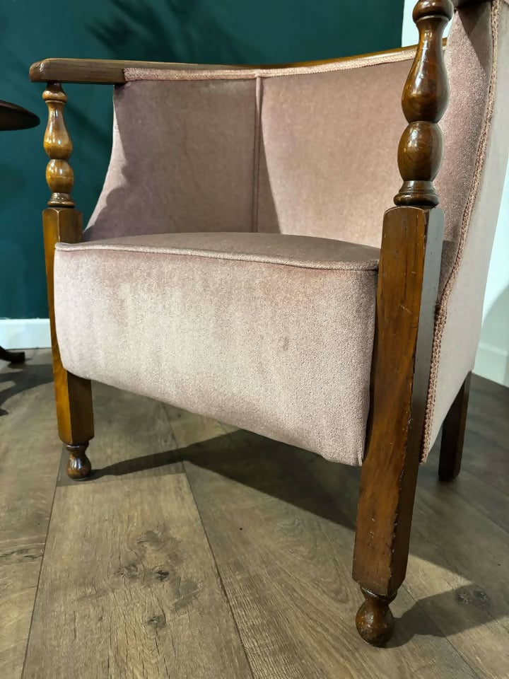 Vintage Oak Tub Arm Chair1