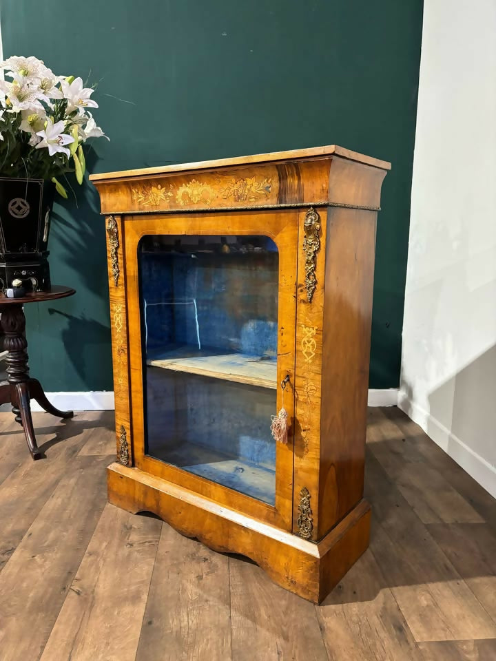 Victorian Decorative Mahogany Side Cabinet with Ormolu Mounts4