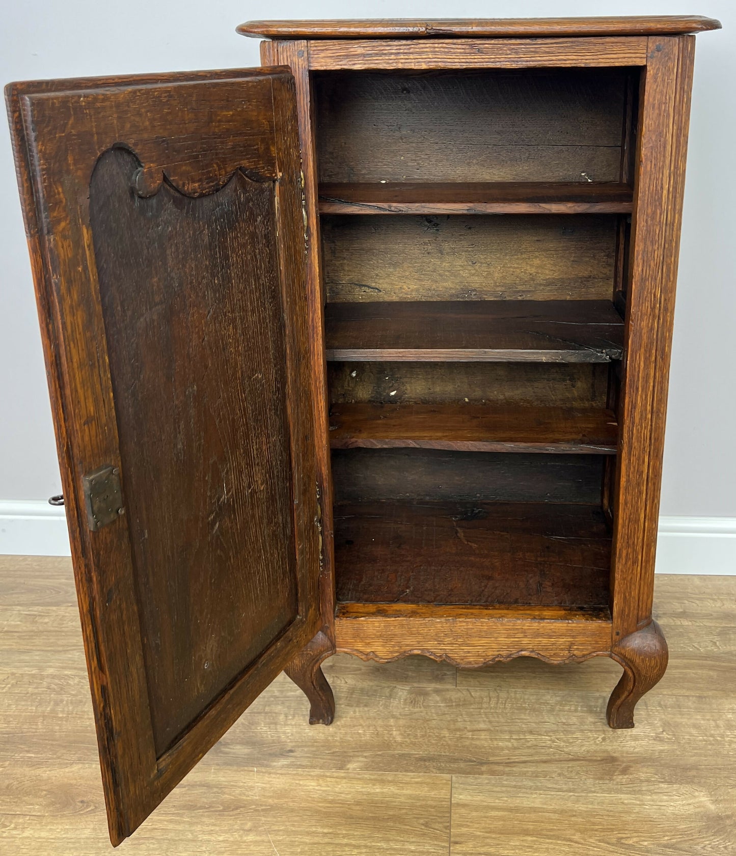 Cabinet Antique French Style Oak Sideboard with Carved Cupboard LOT 6255