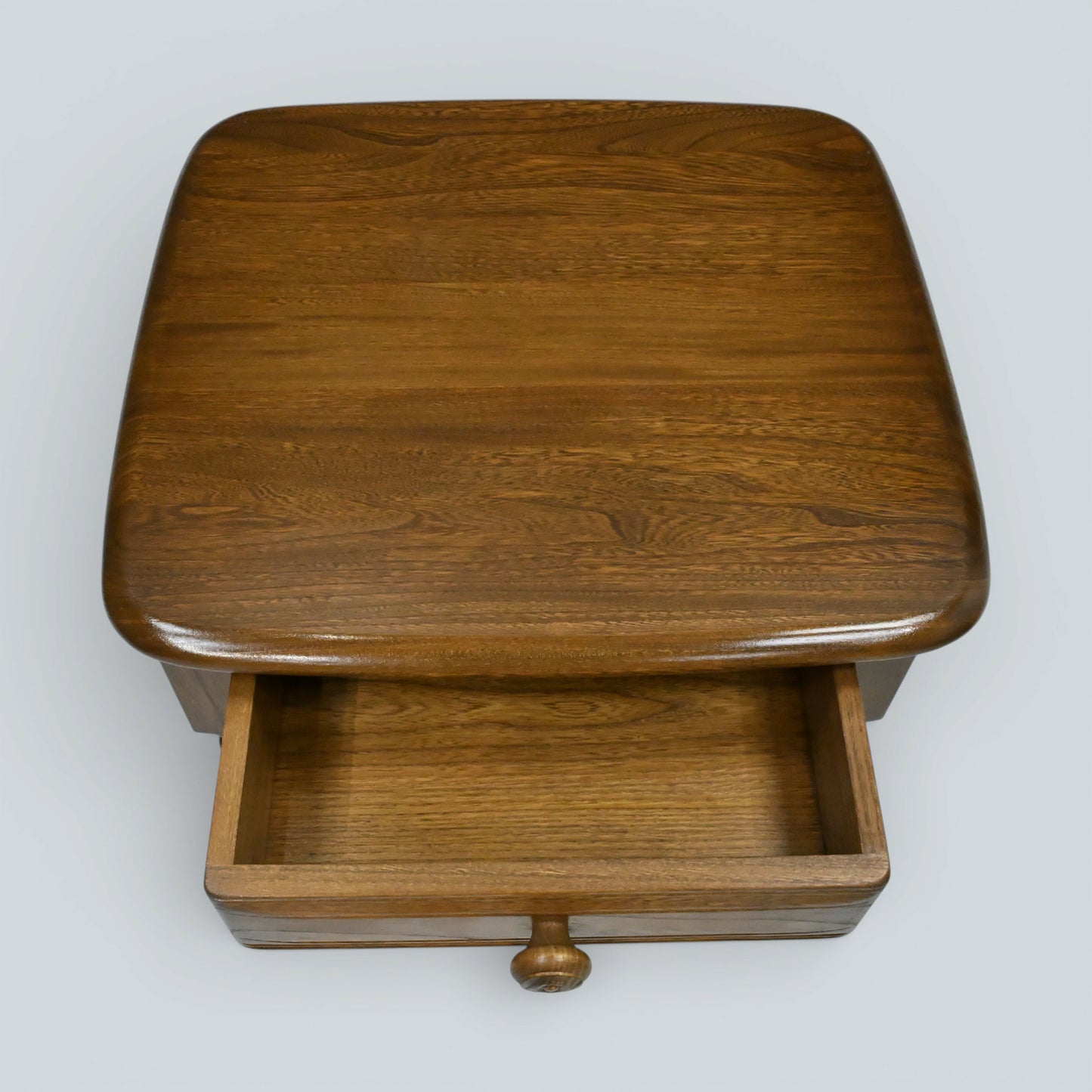 Ercol Lamp/Bedside Table Golden Dawn Finish Mid Century Modern Elm FREE Delivery