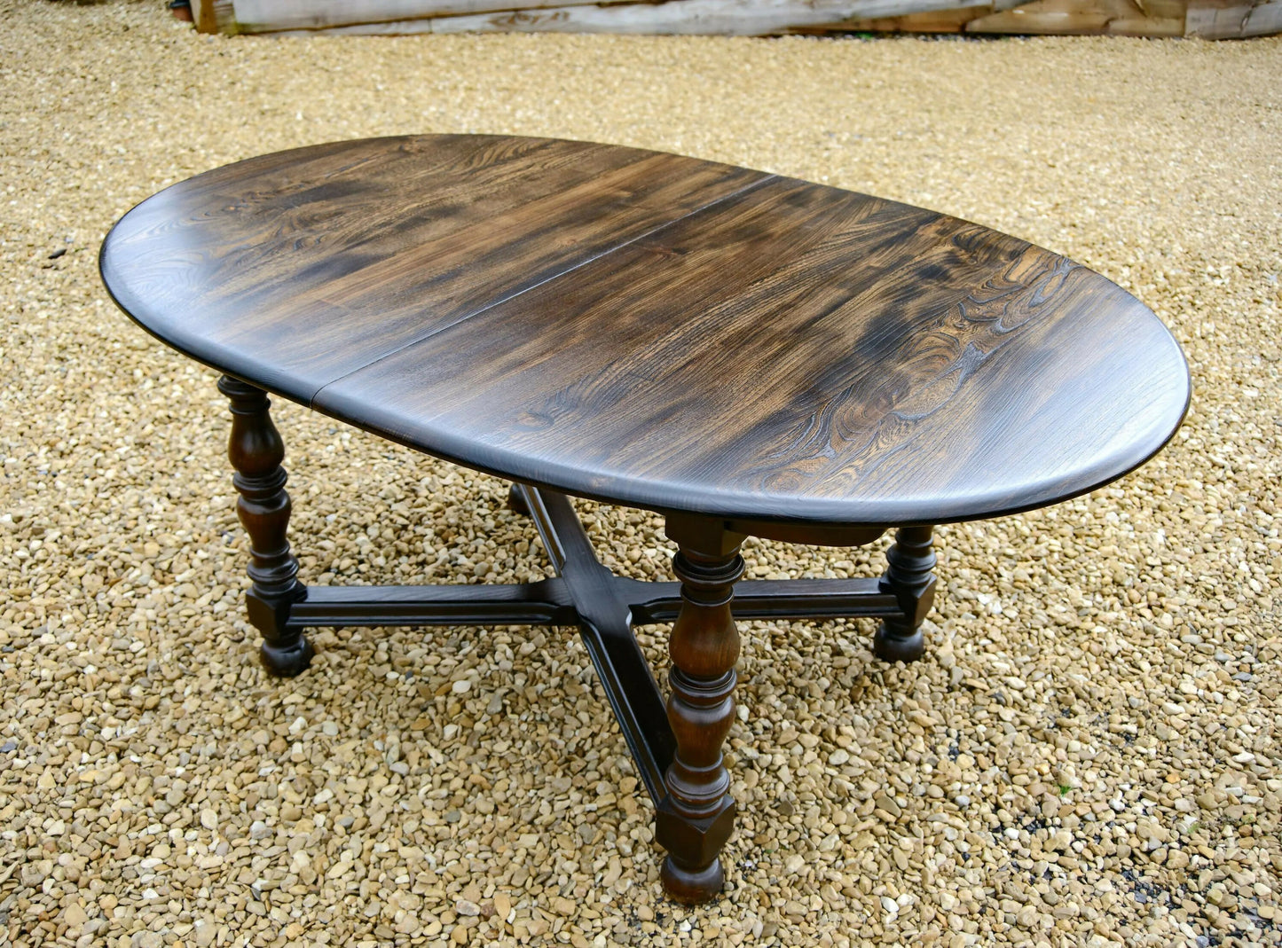 Ercol Old Colonial Extending Dining Table - Model 705 - 7 FT - Elm