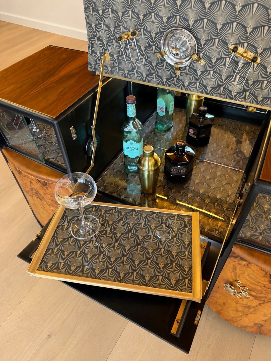 Art-Deco Cocktail/Drinks Cocktail Cabinet