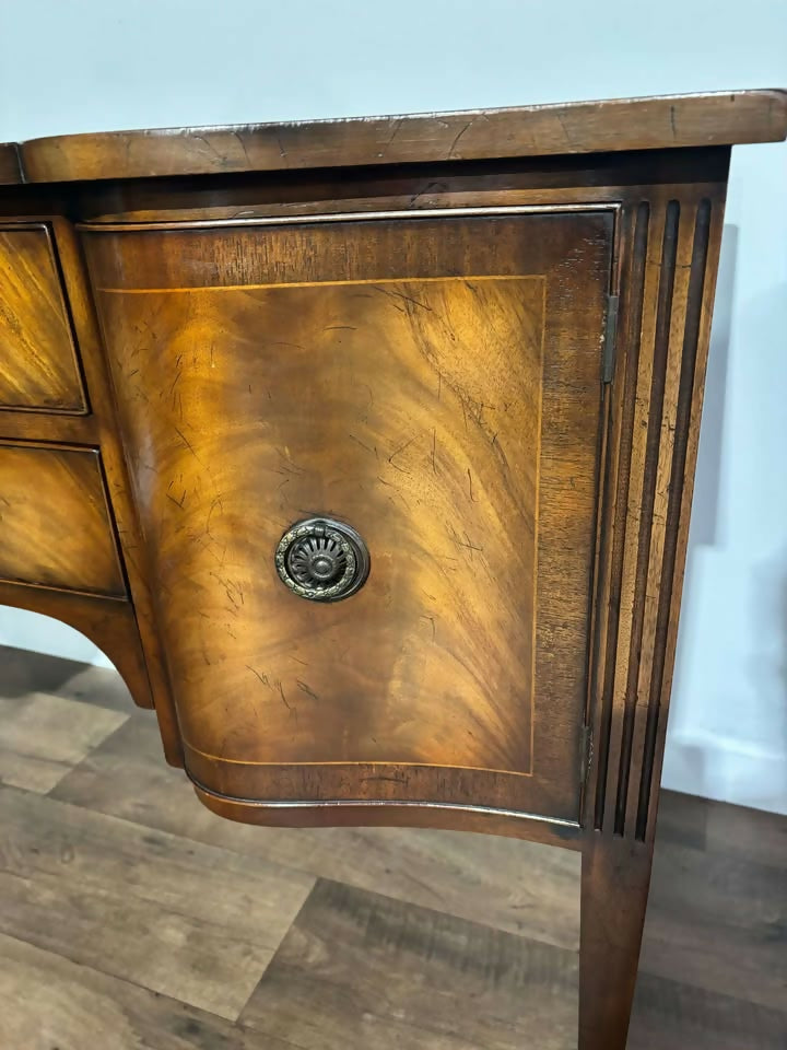 Reproduction Mahogany Regency Style Sideboard38