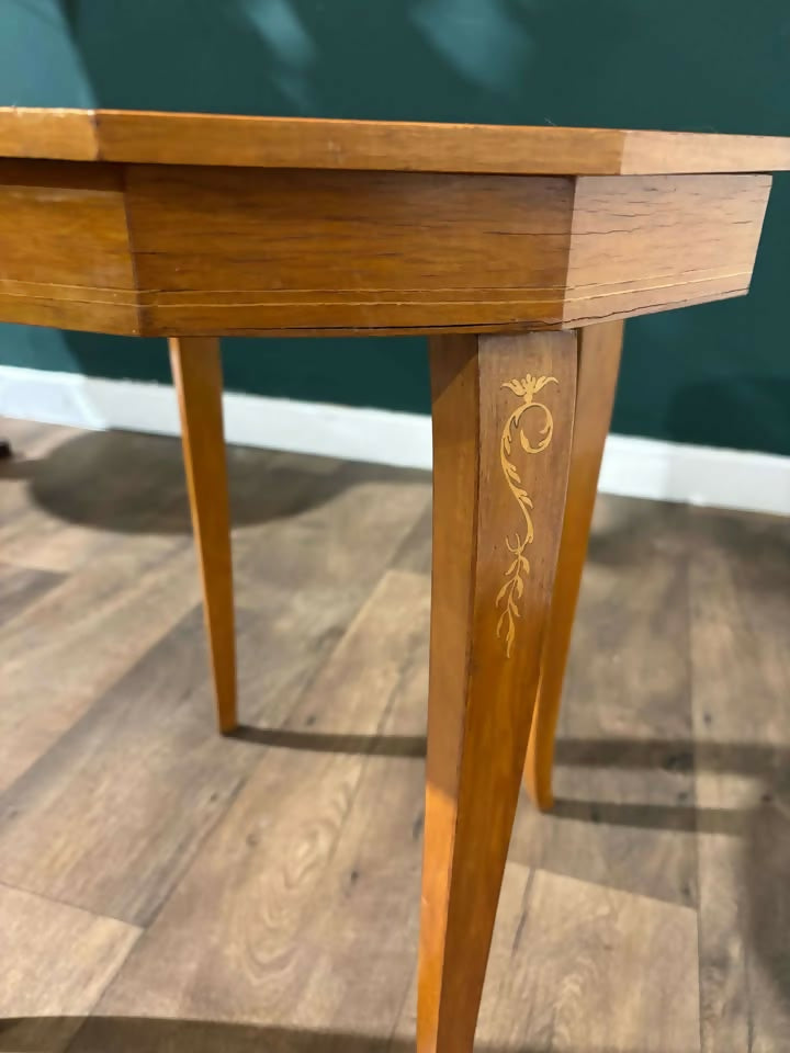 Marquetry Inlaid Sewing Tablen