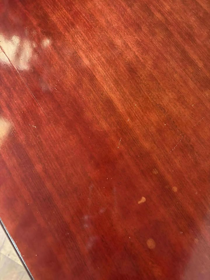 Reproduction Mahogany Side Tablen