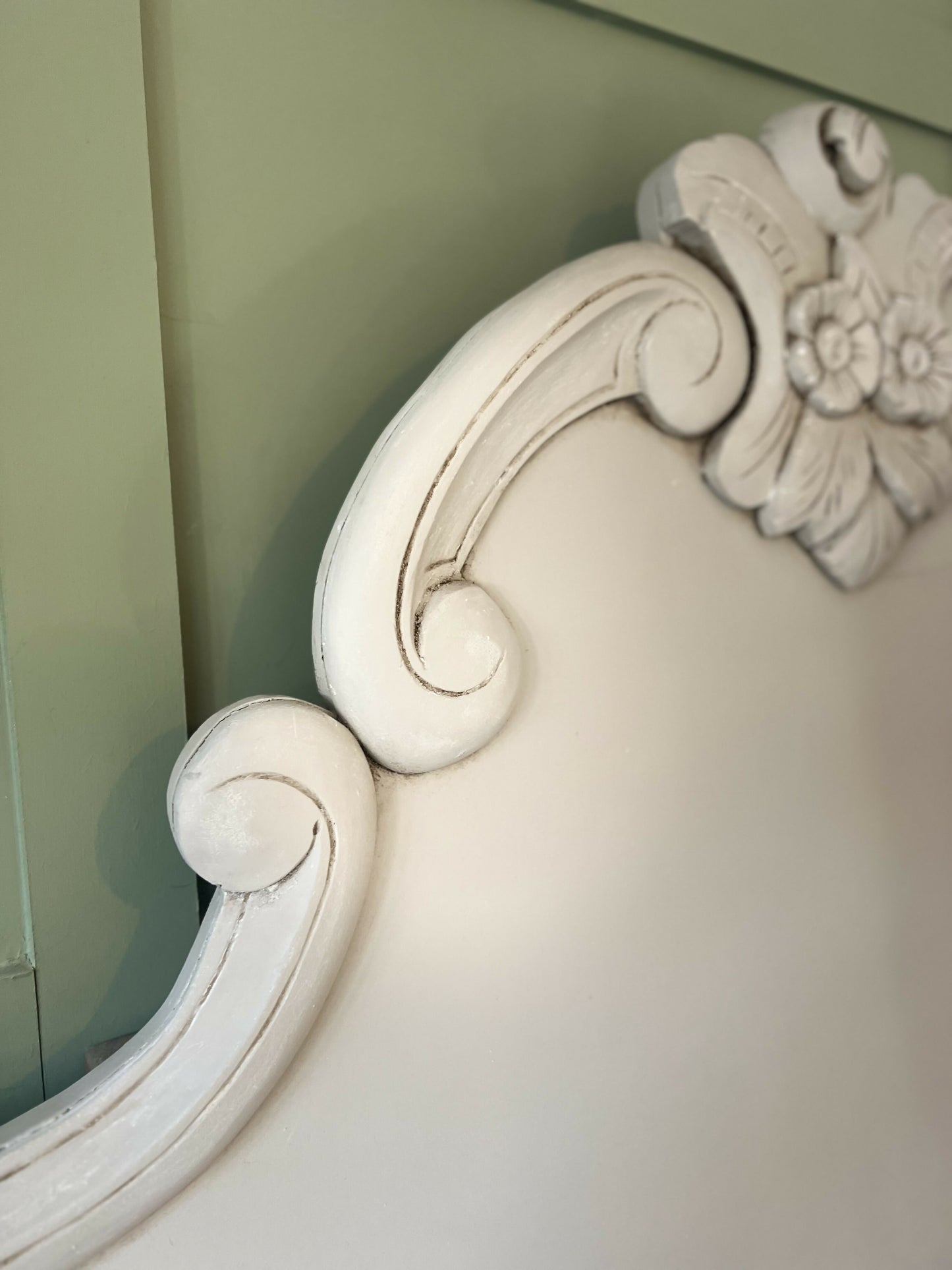 French bedroom headboard and drawers set