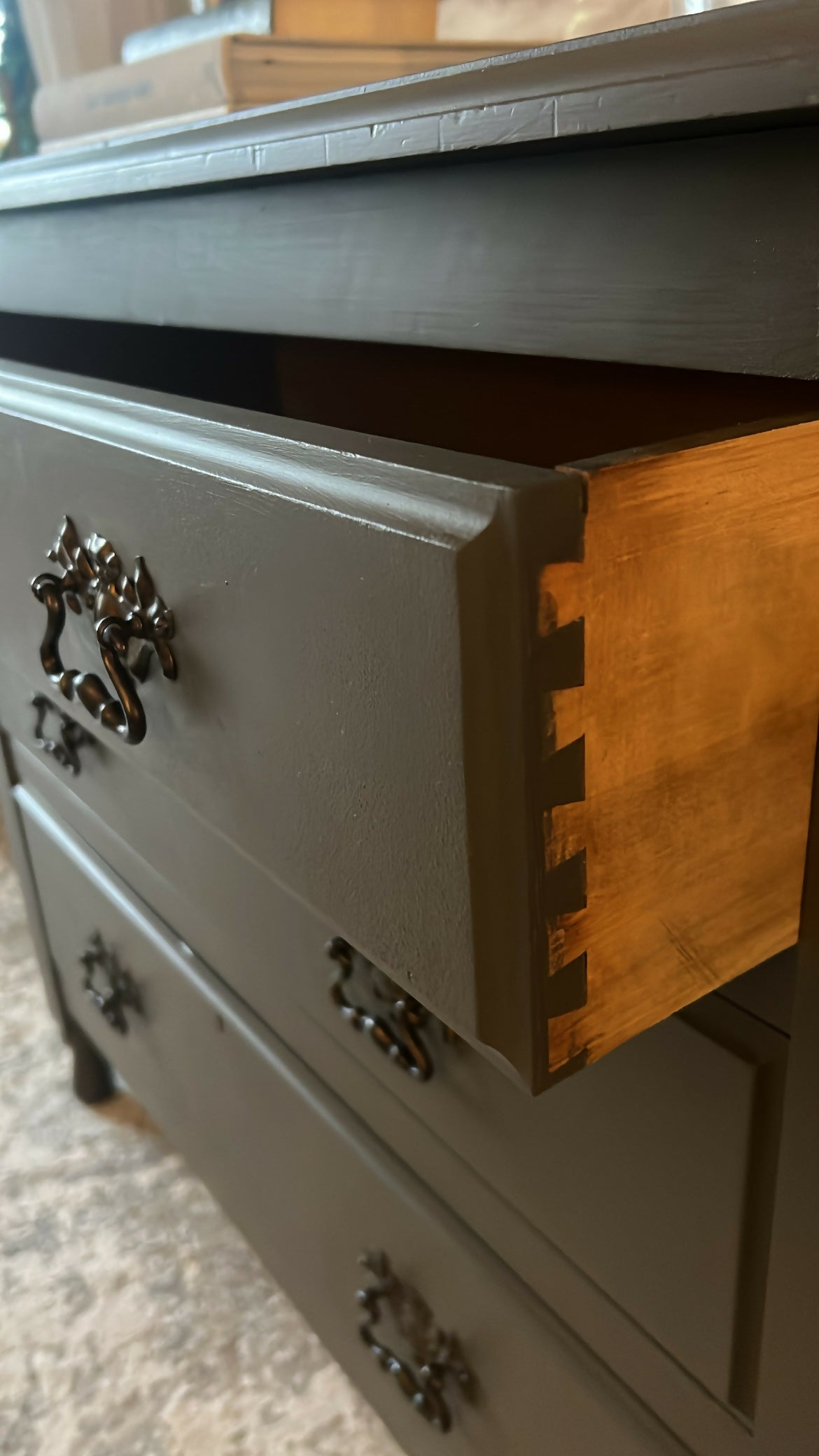 1306B4B4-1CB9-4159-95F7-82B381C1AA1F