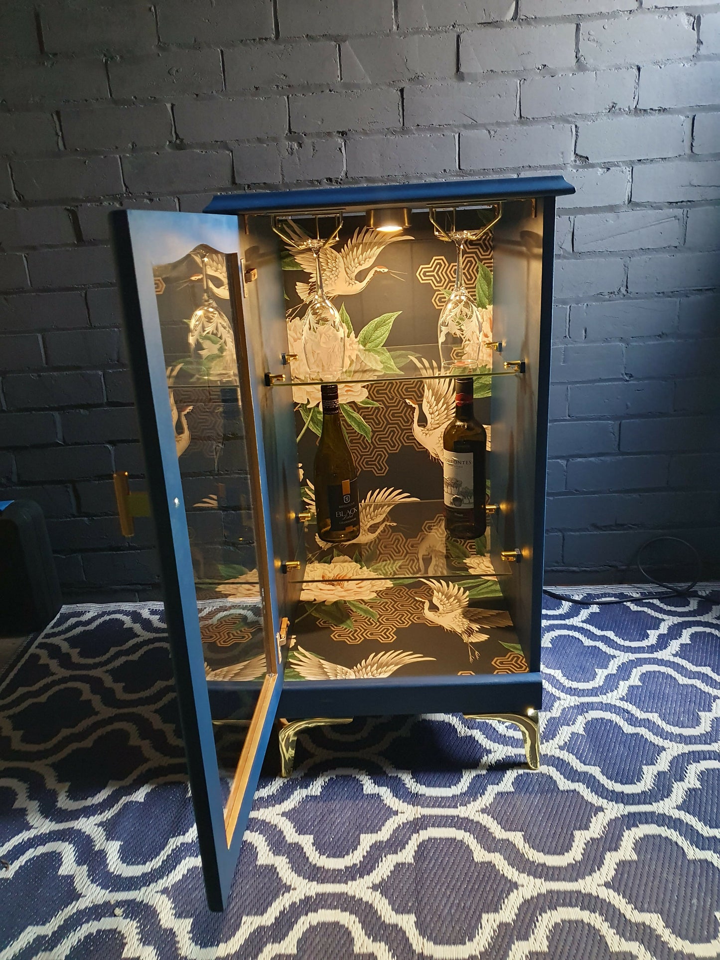 Drinks cabinet