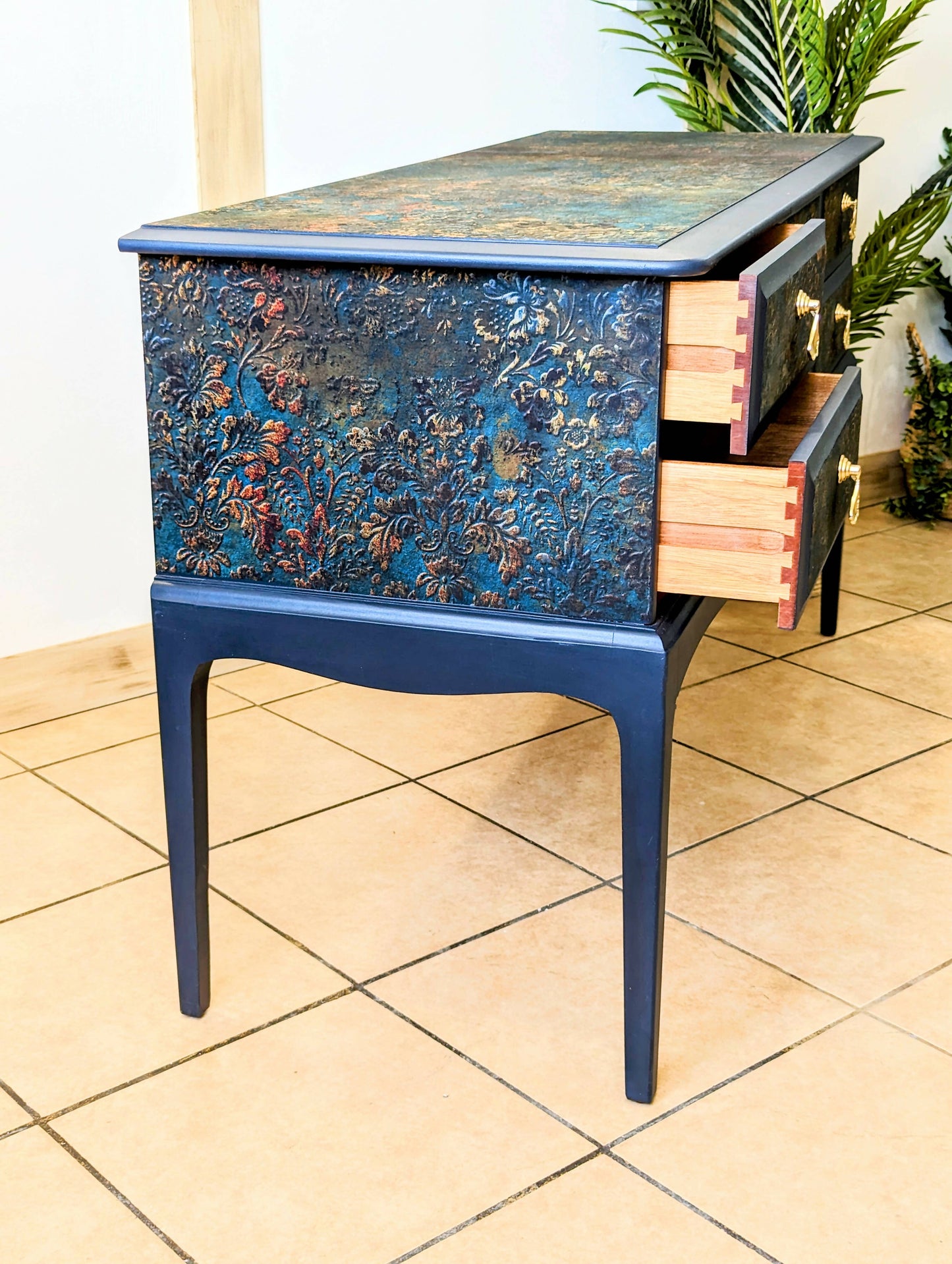 Vintage painted navy blue Stag minstrel dressing table/ sideboard/ console table