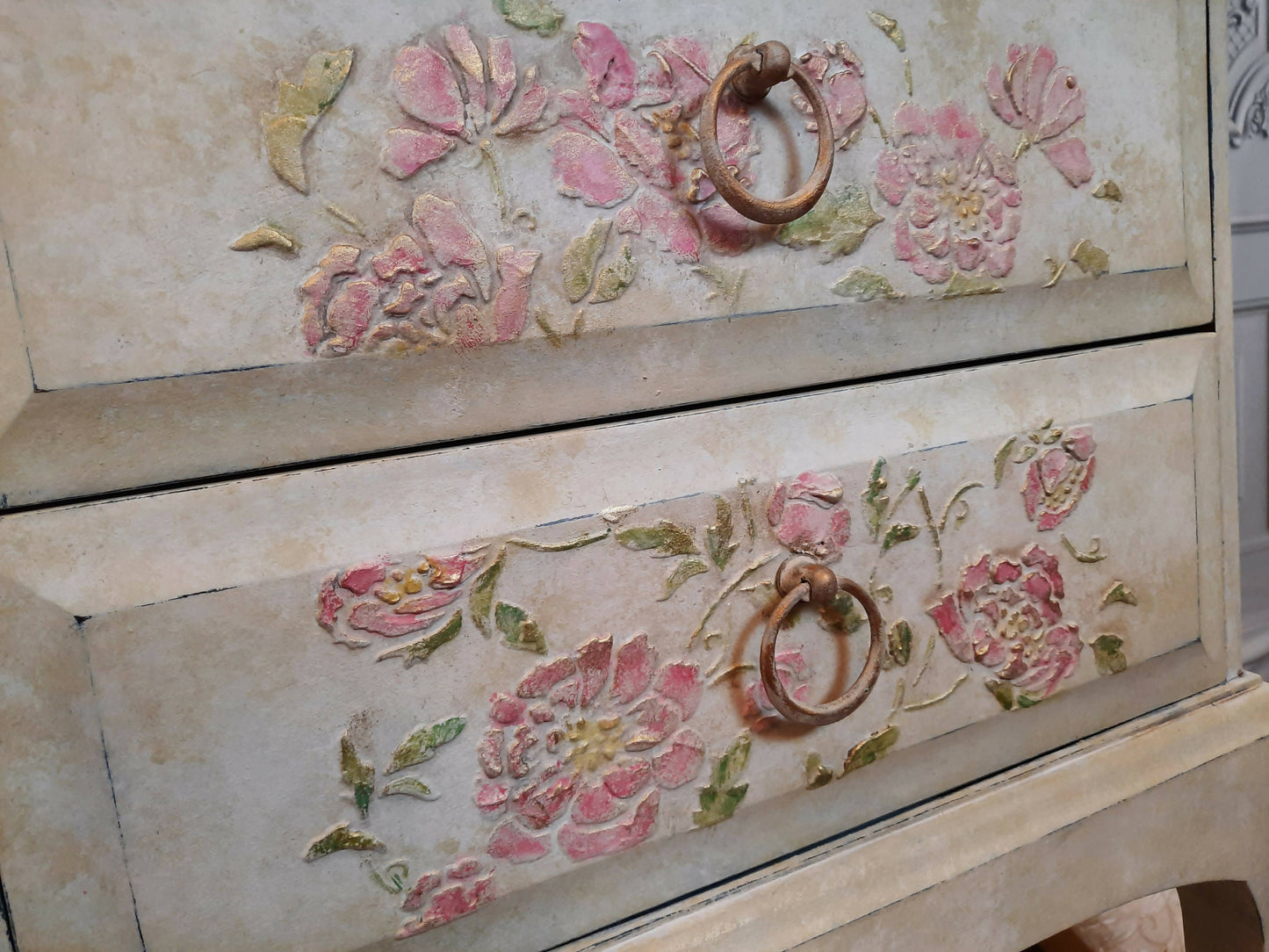 Hand painted stag sideboard/ dressing table/ hall table