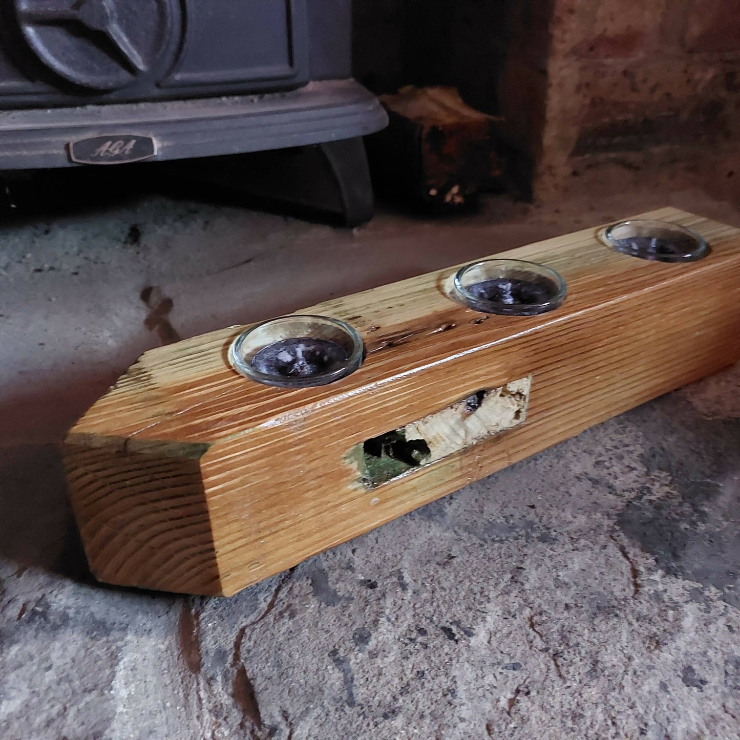 TEA LIGHT HOLDER RECYCLED TIMBER WITH GLASS LIGHT HOLDERS