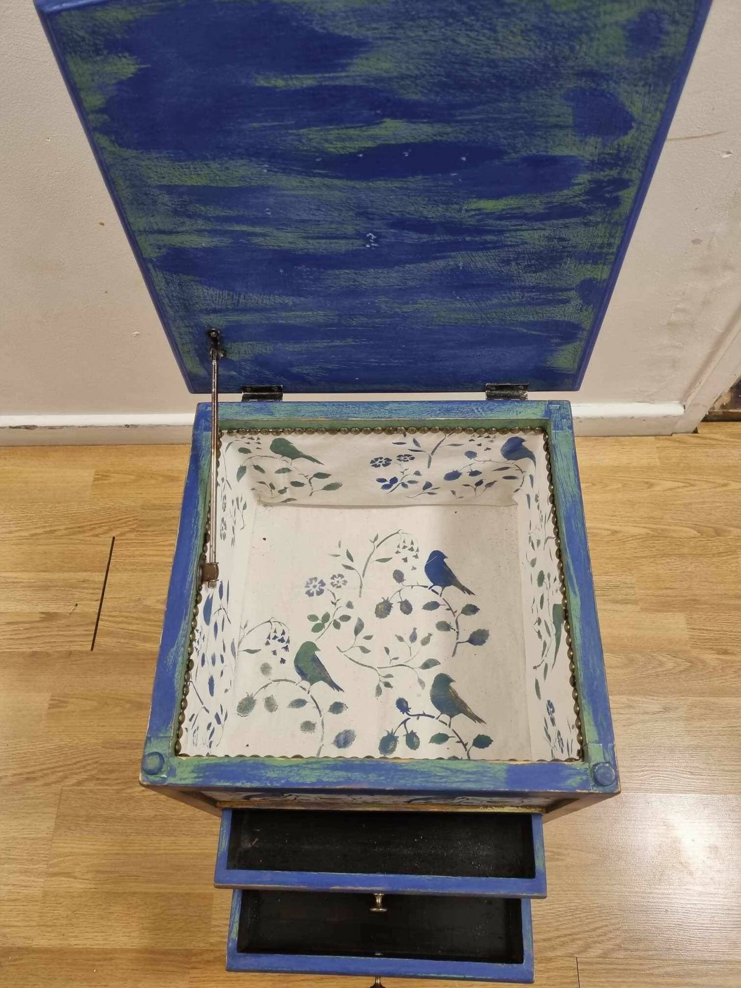 Sewing table ,storage box, bedside