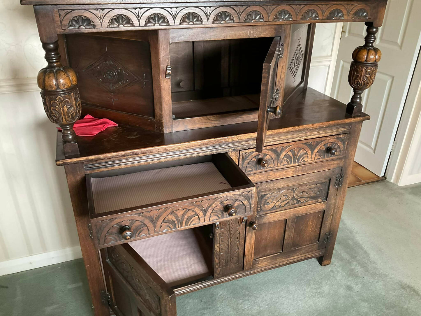 MADE TO ORDER: Mid 20th century 'Old Charm', Old English style oak sideboard/dresser, Available Winter 2025