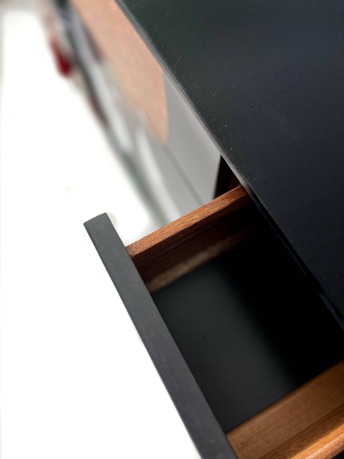 Upcycled Contemporary sideboard floral design Oriental design modern TV stand Painted TV unit Art deco sideboard Drawers and cabinets Chinoiseries