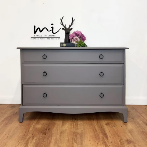 Grey vintage hot sale dresser