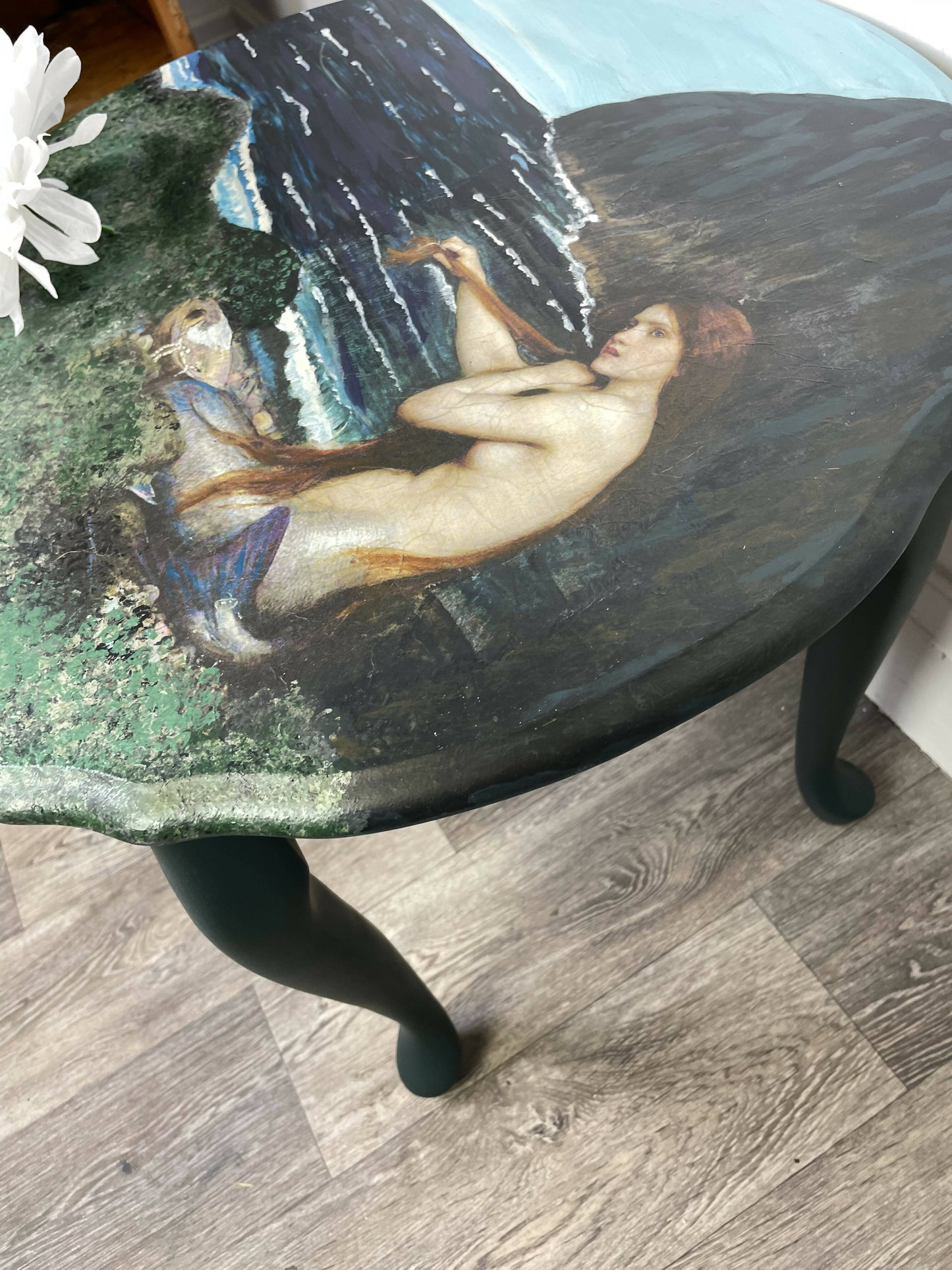 Dark Green Round Coffee Table/Side Table with Mermaid Designed Top