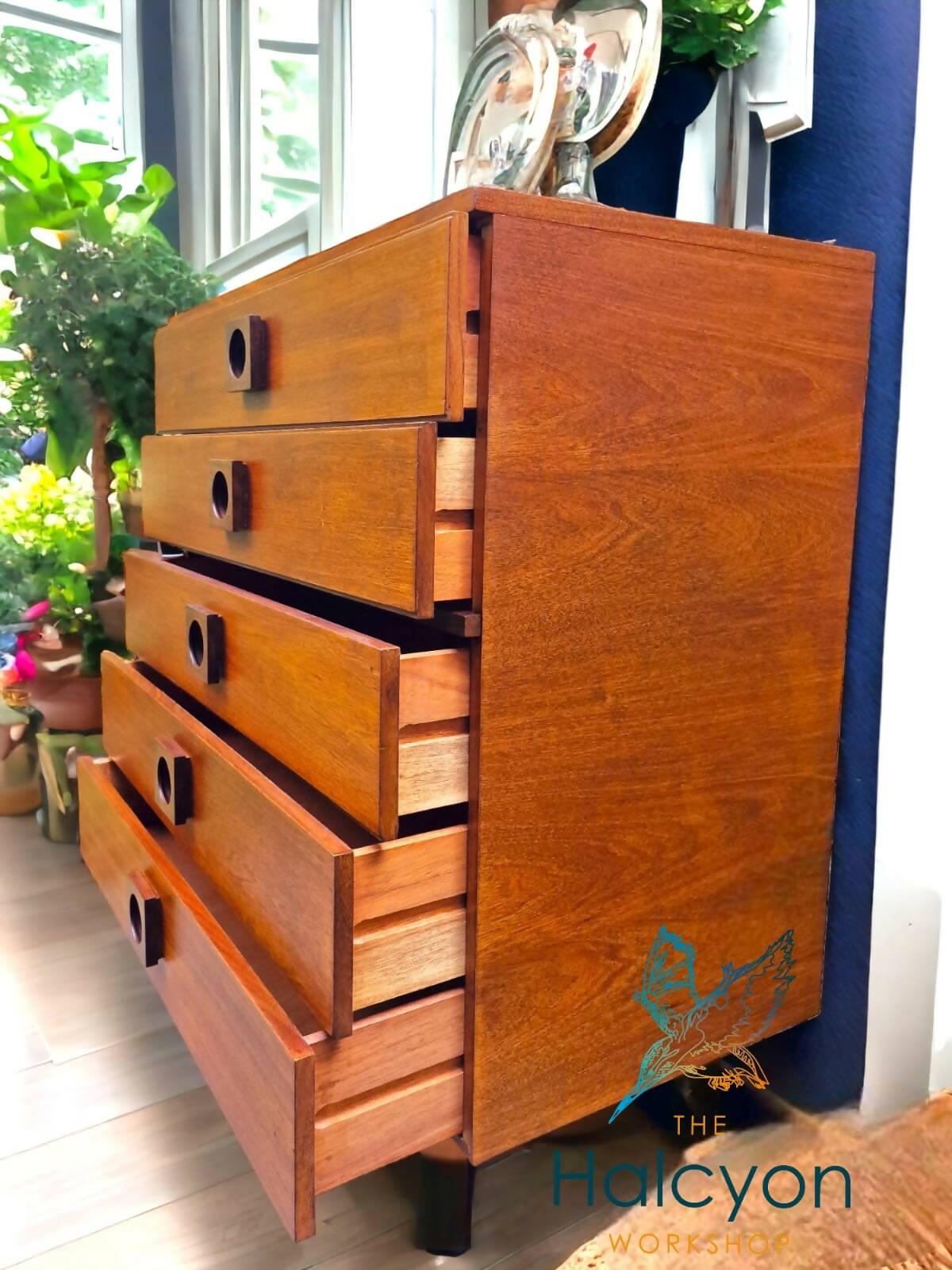 ***SOLD*** Gunther Hoffstead Uniflex chest of drawers